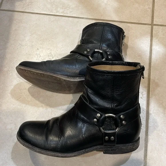 Frye Phillip Harness Short—all leather, made in Mexico - Picture 6 of 8